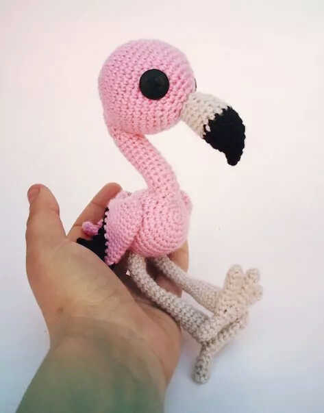 flamingo-amigurumi-free-crochet-pattern-toy
