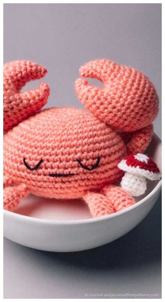 sleepy crab amigurumi crochet design everyone is saving for cozy handmade toy ideas